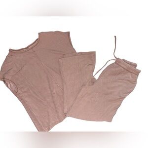 NWOT Shewin size L two piece set